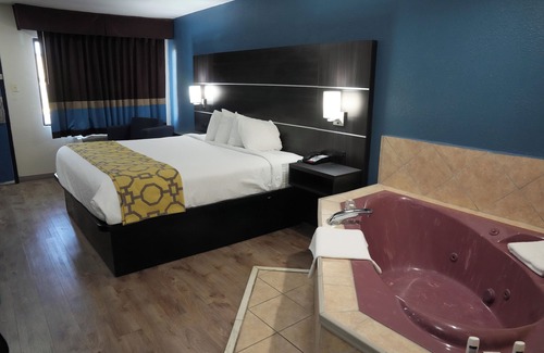 Manning Hotel | Baymont by Wyndham Manning