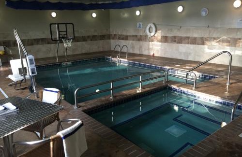 Minot Hotel | Baymont by Wyndham Minot