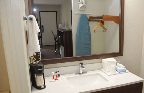 Santee Hotel | Baymont by Wyndham Santee
