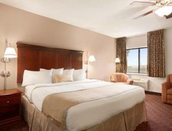 Sioux Falls Hotel | Baymont by Wyndham Sioux Falls