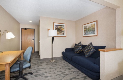 Thornton Hotel | Baymont by Wyndham Thornton