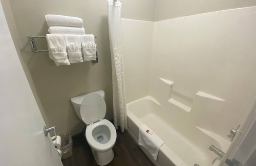 Briargate Hotel | Baymont by Wyndham Colorado Springs