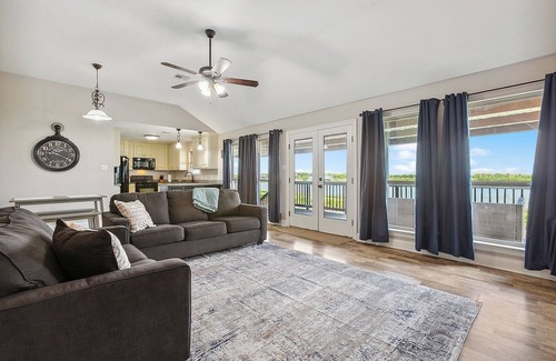 Des Allemands Casa | Bayou View on Lake Des Allemands