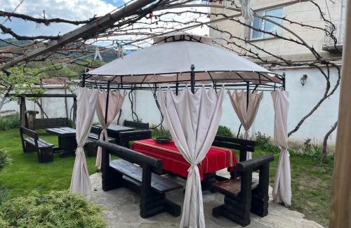 Dobrinishte Casa | Bayrakova Guest House