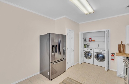 Keansburg Casa | Bayshore Bungalow - Your Perfect Beachside Escape