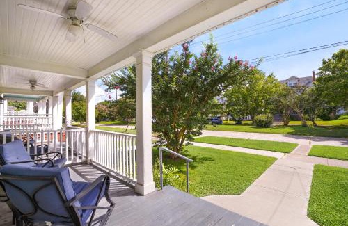 Cape Charles Casa | Bayside - Classic duplex in historic downtown!