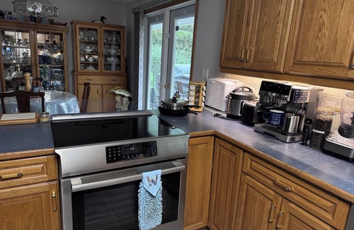 Killarney Casa | Bayside home with birds, butterflies, deer, and gardens