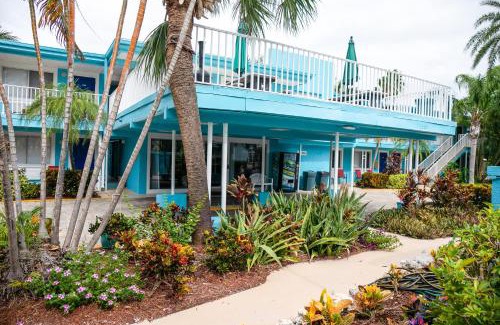 Treasure Island Hotel | Bayside Inn and Marina