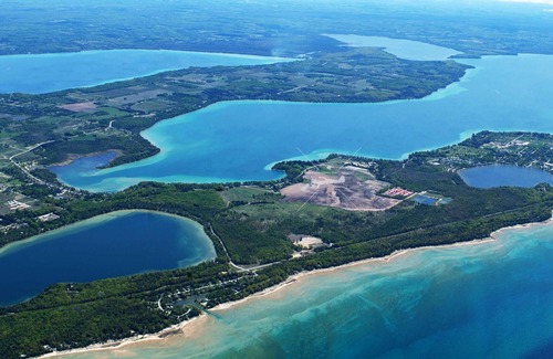 Elk Rapids Cabaña | ~ ~ Bayside Retiro acogedora casa de transporte en el corazón de Elk Rapids