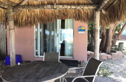 Key Largo Cabaña | Bayside view Cottage , Free kayaks and sailboat