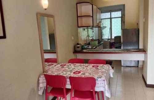 Batu Ferringhi Apartamento | Bayu Emas Batu Ferringhi Penang