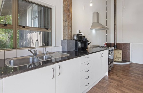 Helena Bay Casa | Bayview Beauty - Helena Bay Holiday Home