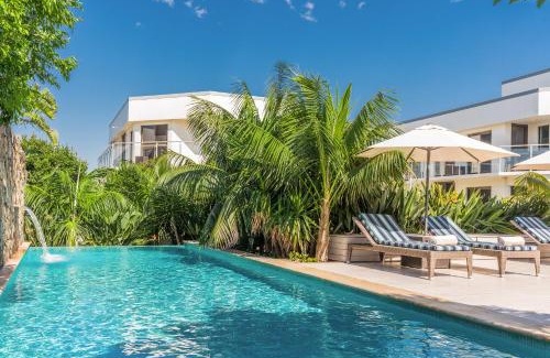 Byron Bay Apartamento | Bayview Beachfront Apartments, in town right on the beach