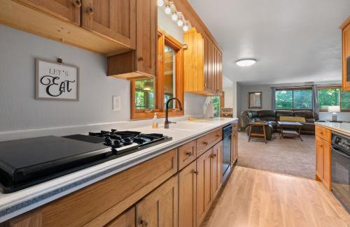 Door County Casa | Bayview Bliss Bungalow by Simple Life Rentals