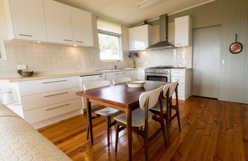 Rosebud Casa | Bayview Cottage: campo de golf adyacente y bosque estatal. Excelentes vistas.