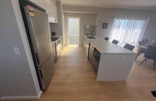 Para Wurlie Casa | Bayview Escape