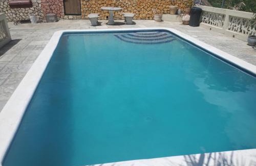 Reading Casa | Bayview Luxury Retreat
