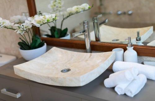 Bayview Apartamento | Bayview Paradise with Private Pool-Marina Deck