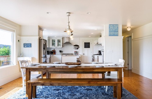 Langley Casa | Bayview Together Farm by AvantStay | A+ Location