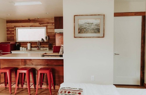 Baywood Park Casa | Baywood Cottage #5 | Walk to Bay | Dog Friendly