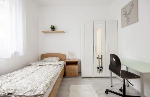 Ferencvaros Apartamento | BB Apartment - 2BR with parking close to centre