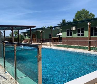 Kampung Lerek Complejo | BB Durio Chalet