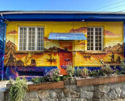 Playa Ancha Cama Y Desayuno | BbCasita Yellow