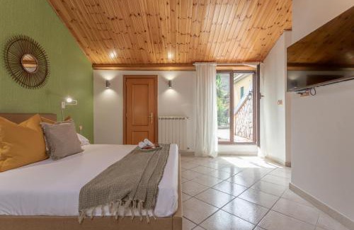 Tuscolano Villa | BBHOME Domus aquae inside of appia antica park