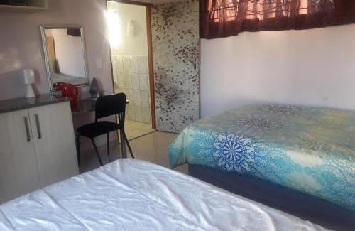 Phuthaditjhaba Casa | BBN Guest House