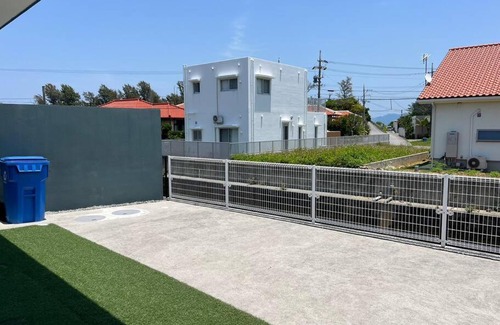 Sumuide Casa | BBQ可/最大8人/古宇利島車で7分/北部を満喫したい方に1番のおすすめ宿/無料駐車場3台 Mahina house