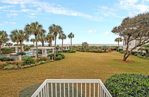 Isle of Palms Casa | BC23: 23 Beach Club Villa