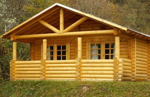 Glen Urquhart Cabina | BCC Loch Ness Log Cabins