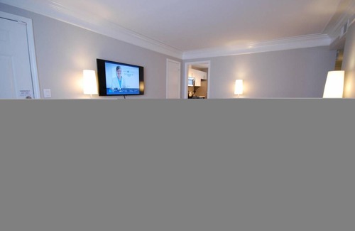 Brookwood Apartamento | (BCF1b) A Place to Work with 100MB Internet in Your Own Space