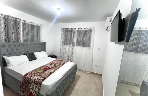 La Vega Province Apartamento | ,BDLuxury 2,Apartamento Familiar con Billar sala de JuEGos Wifii y parqueo privado