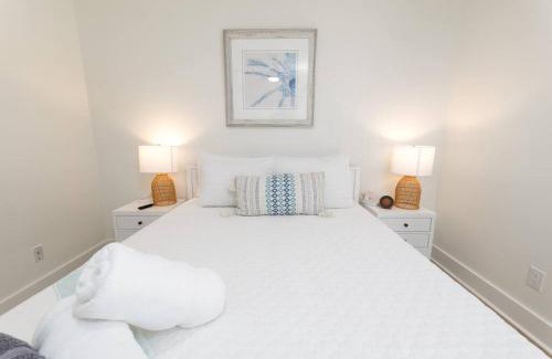 Jacksonville Beach Apartamento | Be a Nomad - Newly renovated - 4 blocks to beach