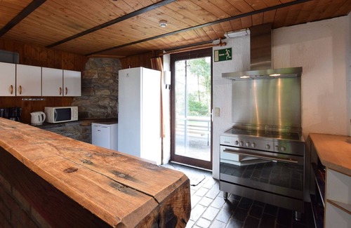 Gouvy Cabaña | Pintoresca Casa de Campo en Petite Langlire con Jacuzzi