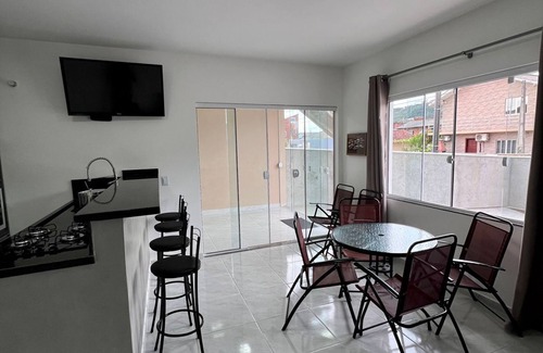 Pinheira Casa | Beach house with high standard of comfort in Guarda do Imbau and Pinheira, accepts pets