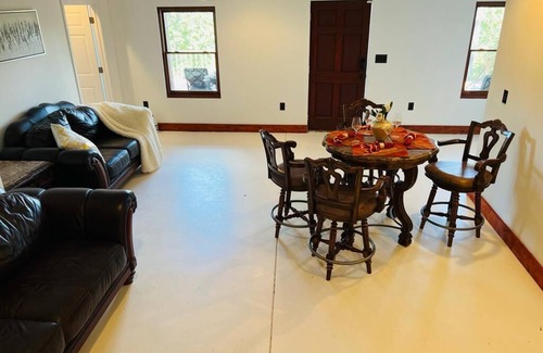 Valdese Apartamento | Be connected with nature with friends and family