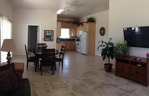 Fallbrook Casa | Be in your own gated property, International or out of State welcome