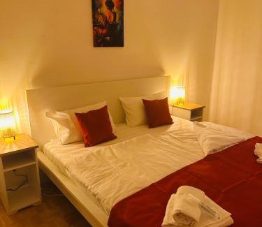 Rhein-Erft-Kreis District Apartamento | Be like your home! Familienhaus mit Garten & Netflix, Phantasialand nah