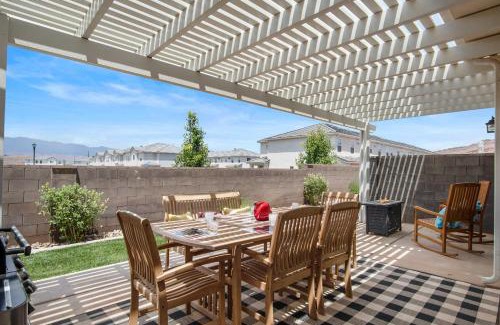 Washington Fields Casa | Be Our Guest in Utah- Disney Themed Home