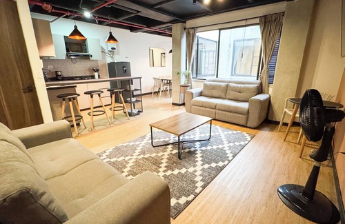 La Florida Apartamento | Be Together By Roots Rentals
