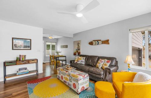 Central Mission Beach Casa | Beach-2-Bay 1br - In the Heart of Mission Beach