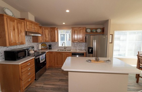 Florence Casa | Beach Access at Falcon Shores