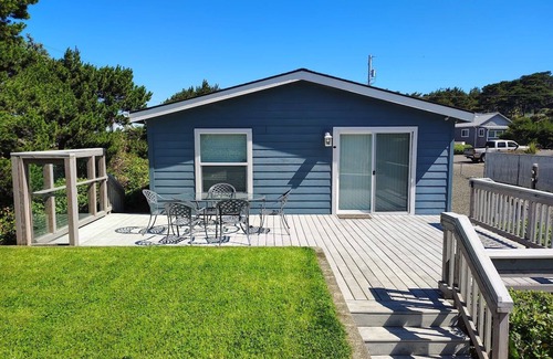 Florence Casa | Beach Access at Falcon Shores