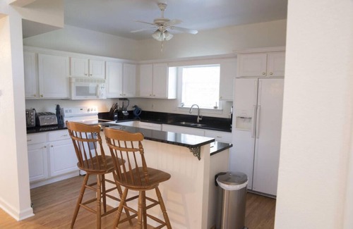 Cape Charles Condominio | Beach Access Near State Park