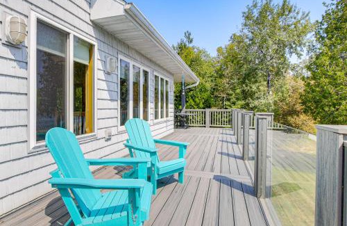 Sturgeon Bay Casa | Beach Access on Lake Michigan Sturgeon Bay Home