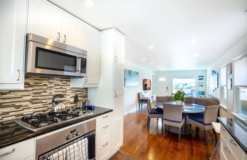 Belmont Shore Casa | Beach across the street, Alamitos Bay steps away! No hidden Fees!