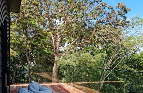 Hatfields Beach Casa | Beach and Bush (New Home)