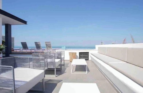 Palmar de Aramara Condominio | Beach and Mountain View, pool.